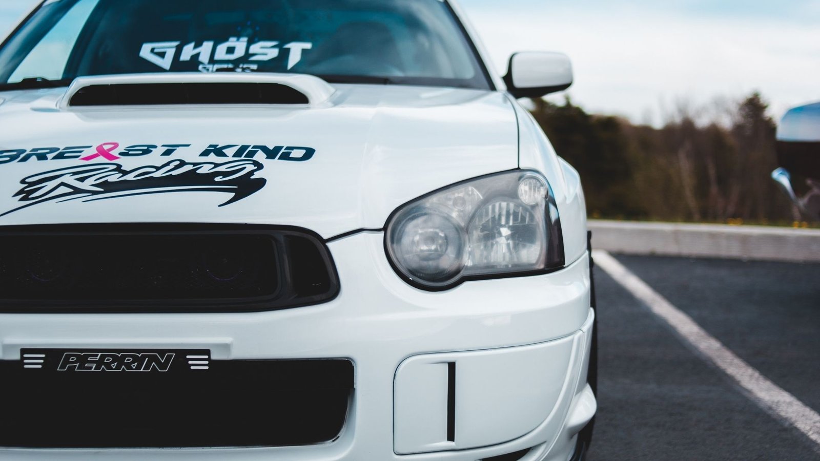 Detailing garage custom decals services
